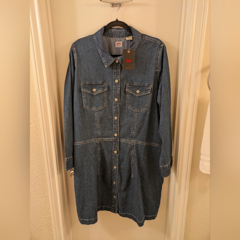 Levi's Blue Midi Shirt Dress with Notched Collar and Cuffed Sleeves